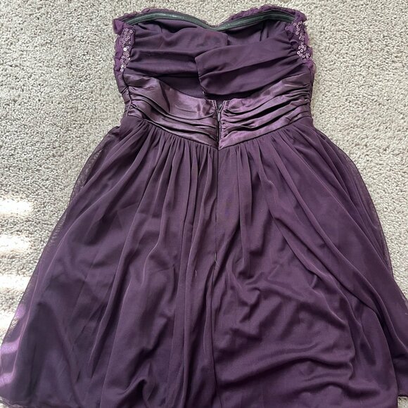 Speechless Strapless Plum Purple Homecoming Semi-Formal Dance Short Dress Size 1 - Picture 3 of 4